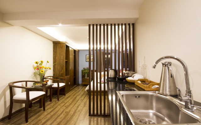 Happy Sky Hotel