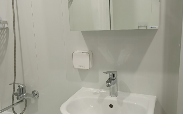 Vozle Zh. D Vokzala Flat