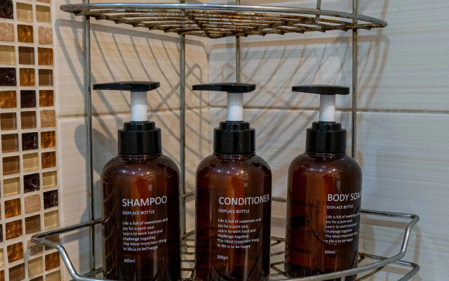 Апартаменты Двухкомнатные на Шелеста 112