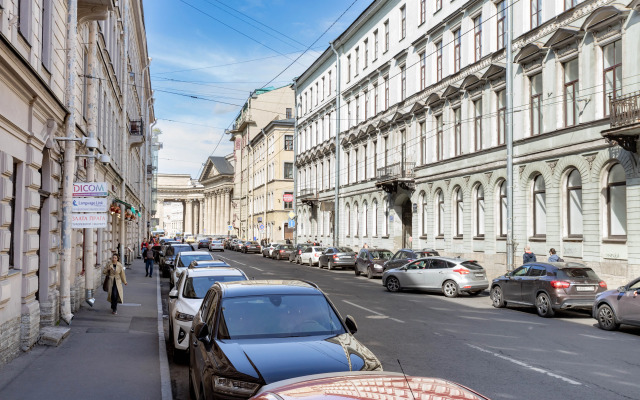 Апартаменты Скайлайт на Казанской