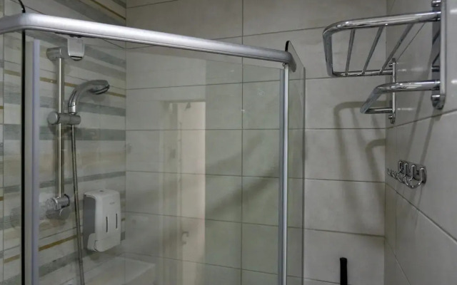 Kapri KHaus-Madrid Park-2 Apartaments