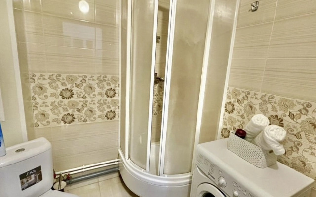 Krasivaya Studiya S Balkonom Flat