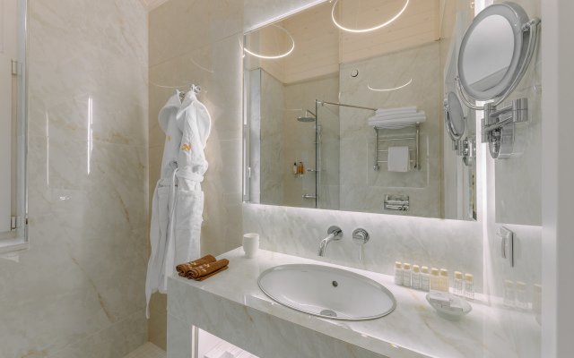 MIRROS Montis MediSpa Hotel Pyatigorsk 5*