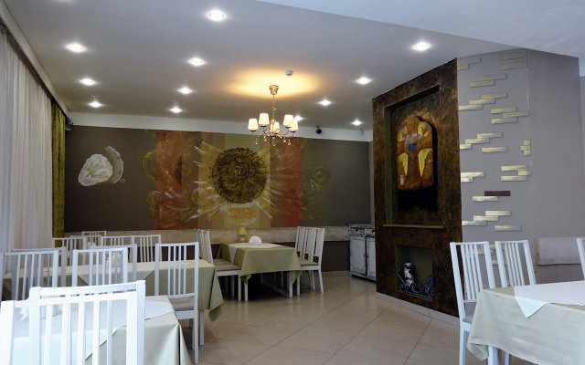 Chyornaya Koshka Hotel