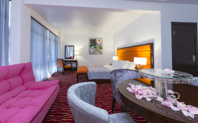 Sunrise Garden Hotel