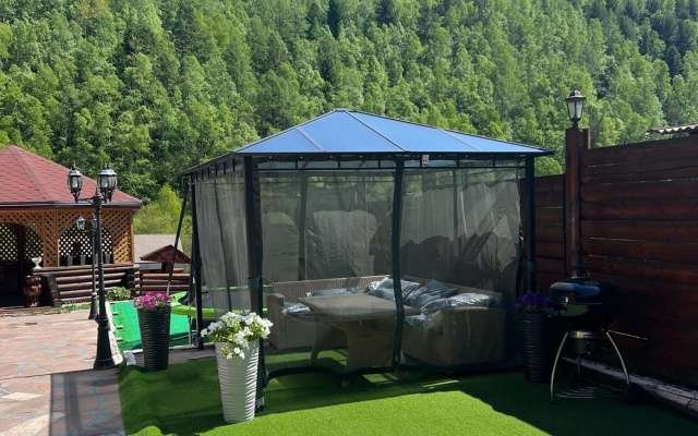 Elis Guest House