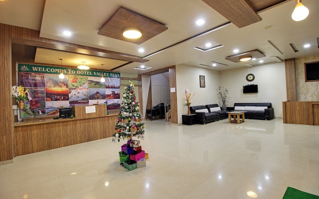 Valley Nest Hotel