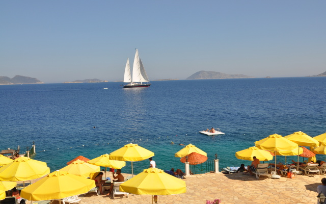 Aquarius Hotel - Image 2