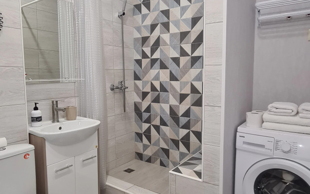 Dvukhkomnatnaya S Balkonchikom V Adlere Zhk Kurortny Flat