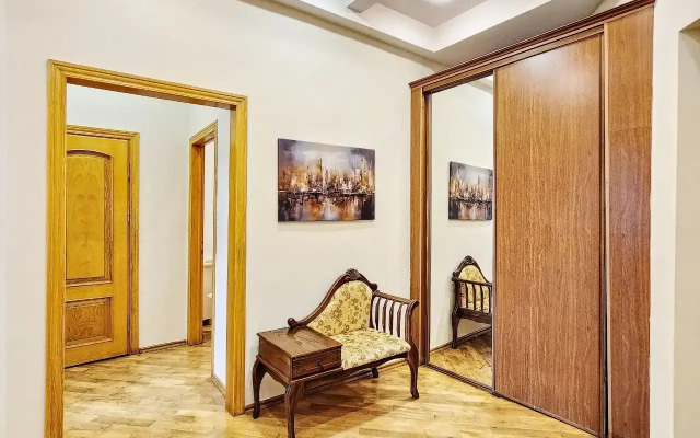 F1 View in Boulevard 4 Apartments