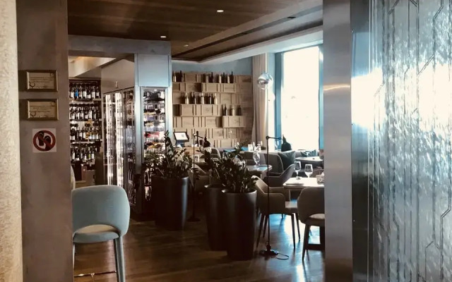 Chetyrekhkomnatnye Aktyor Gelaksi Apartments