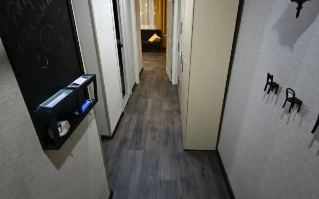 Aleksandra Nevskogo 27 Apartments
