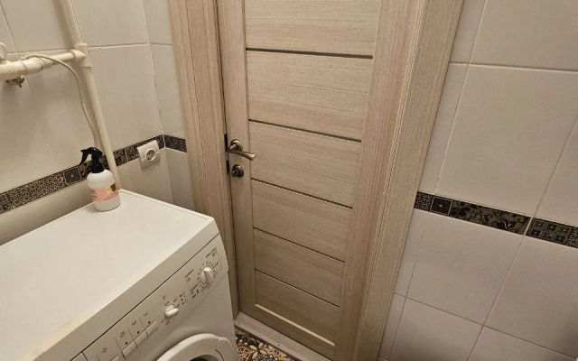 L.V.Hotels na Oruzheynoy 1 Flat
