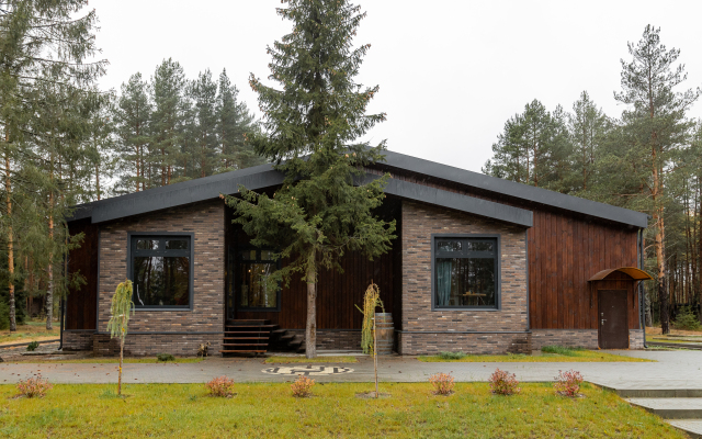 Отель Вино и Сосны