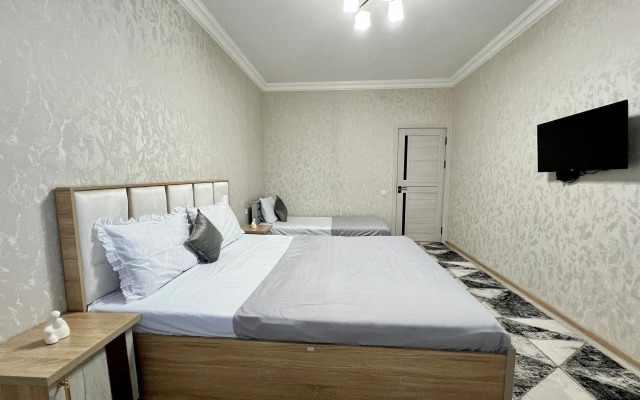 V Tsentre Tashkente Chakar 198 Ot Rnb Estate Apartments