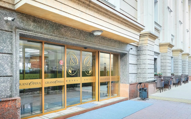 Grand Opera Hotel