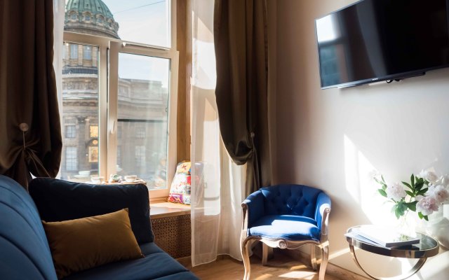 Квартира-студия Русский Балет BookingSPB с видом на Казанский Собор и Канал Грибоедова