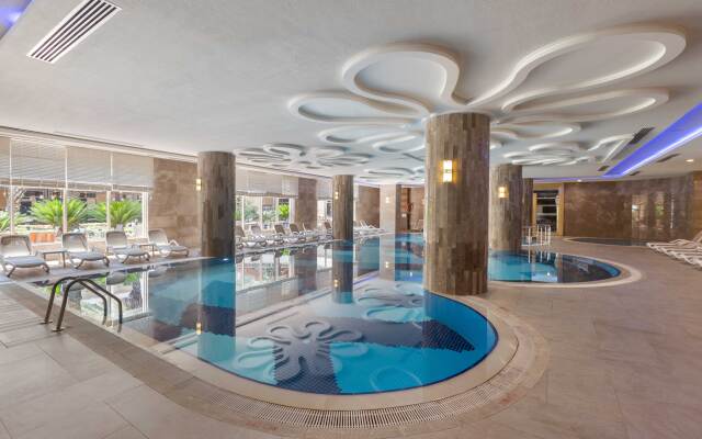 Kirman Belazur Resort & Spa - All Inclusive
