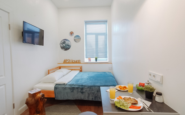 Apartment 9 Nights & Hotel 1774