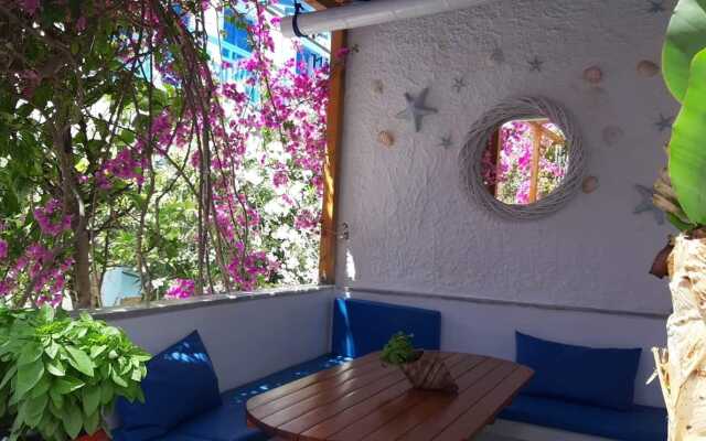 Doron Delfini Mini-hotel