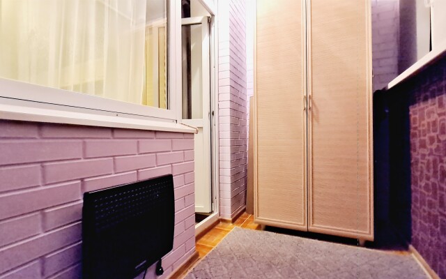 Apartments Salyutina 2B flat 192