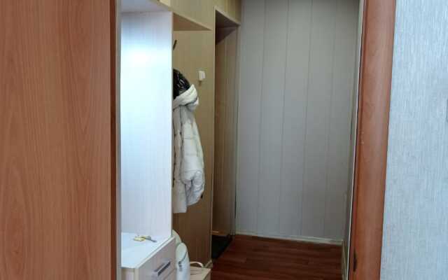 Апартаменты на Баженова 15