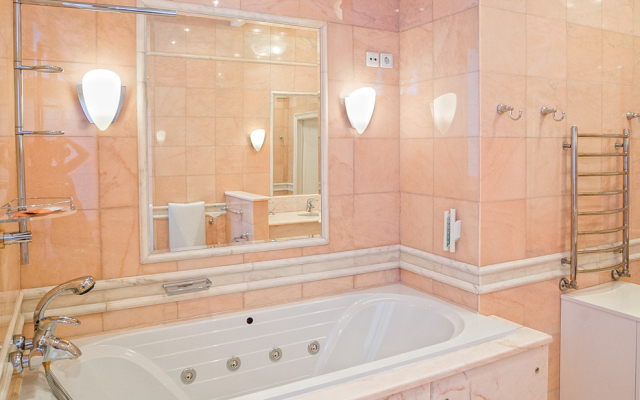Pentkhaus Vozle Naberezhnoy Yalty - Ul.botkinskaya Apartments