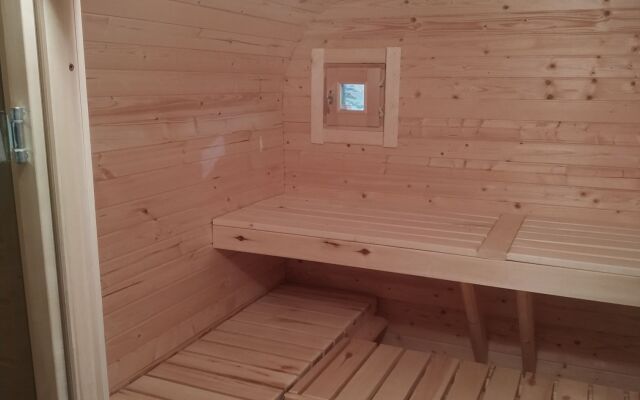 Taunkhaus Selskiy Guest House