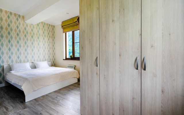 S Vidom Na Gory Apartments