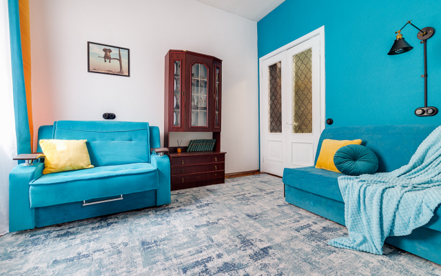 Квартира Трёхкомнатная на Петроградской