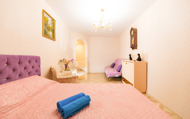 Na Shirotnoj Apartments