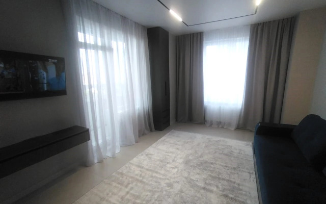 Квартира Красивая на Набережной Героя России Кислова