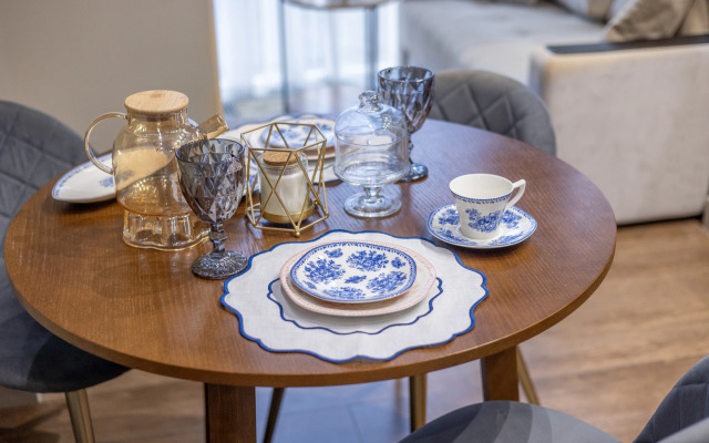 Апартаменты Mirror с красивым видом в Центре Сочи