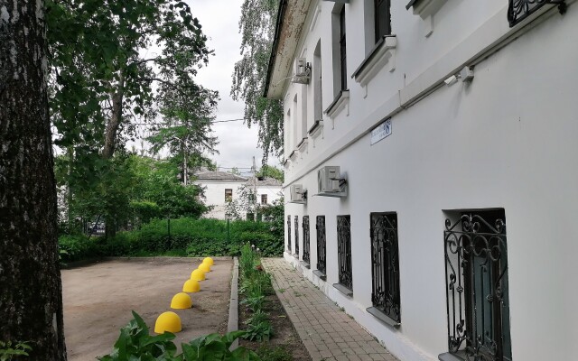 Mudryij Filin Hotel