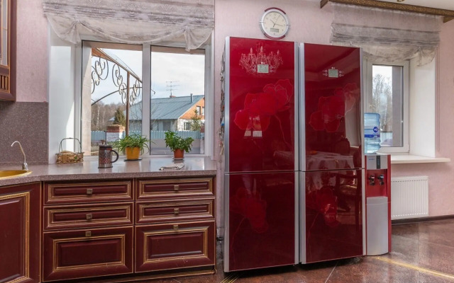 V Orlovke Guest house