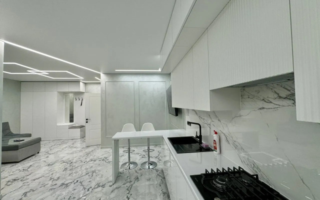 Na Kursantov Kirovtsev 4a Flat