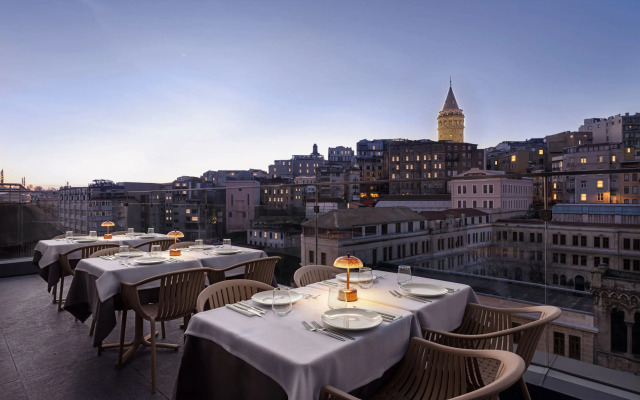 Delta Hotels by Marriott Istanbul Karakoy
