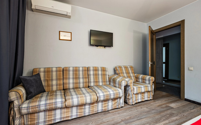 MaxRealty24 Ukrainskiy Bulvar Apartments