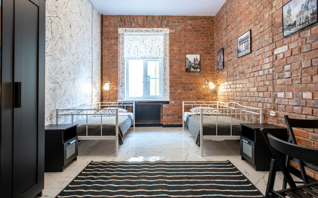 Апартаменты Black & White на Сенной