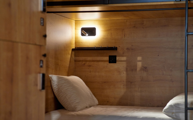 Dzen Hostel