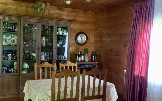 Wooden House Tsikhisdziri Private House