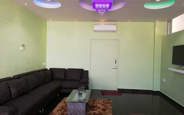 Gateway Suites Hotel