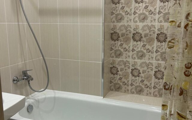 Aday S Krasivym Vidom Iz Okna Apartments