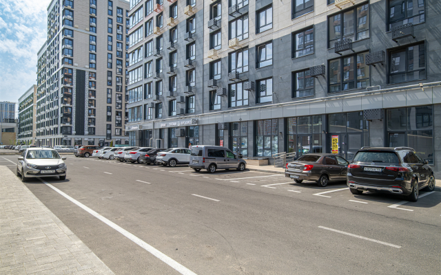 V Nezhnykh Tonakh Flat