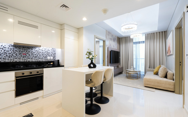 Apartment Keyrock Living: Elevated Luxury in Business Bay