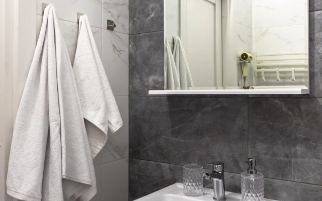 Квартира студия Птицы с роскошной панорамной лоджией