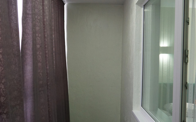 Lyuks v 7 mikrorajone Flat