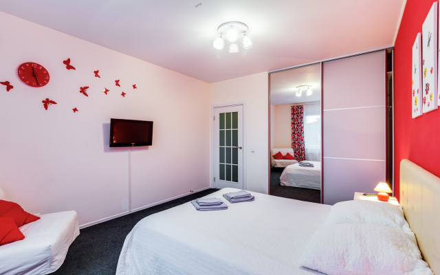 Квартира Red Wall