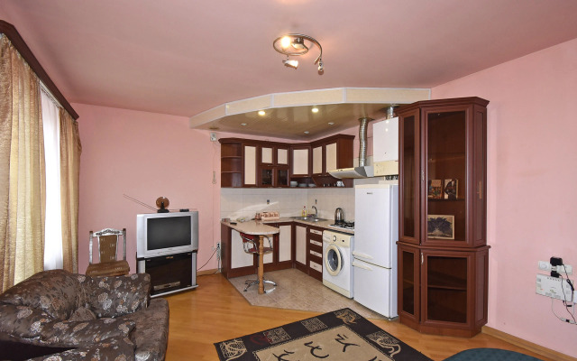 Ploschad Andreya Sakharova Flat