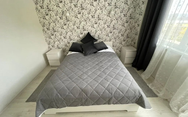 Частный дом дуплекс с видом на озеро и горы